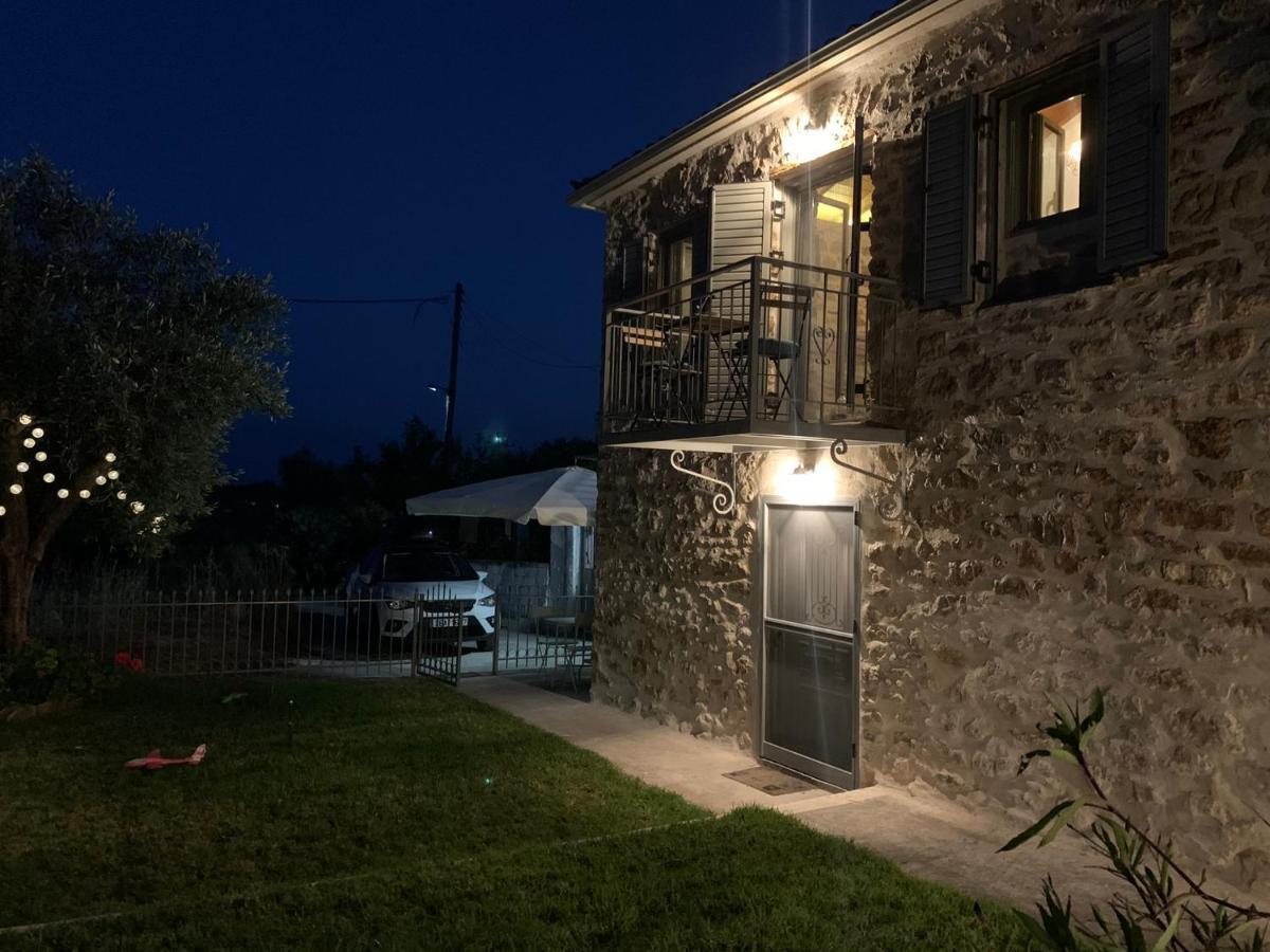 Willa Messinian Stone House Zewnętrze zdjęcie